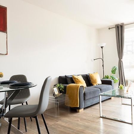 Spacious 2 Bed Apartment In Central Location London Eksteriør billede